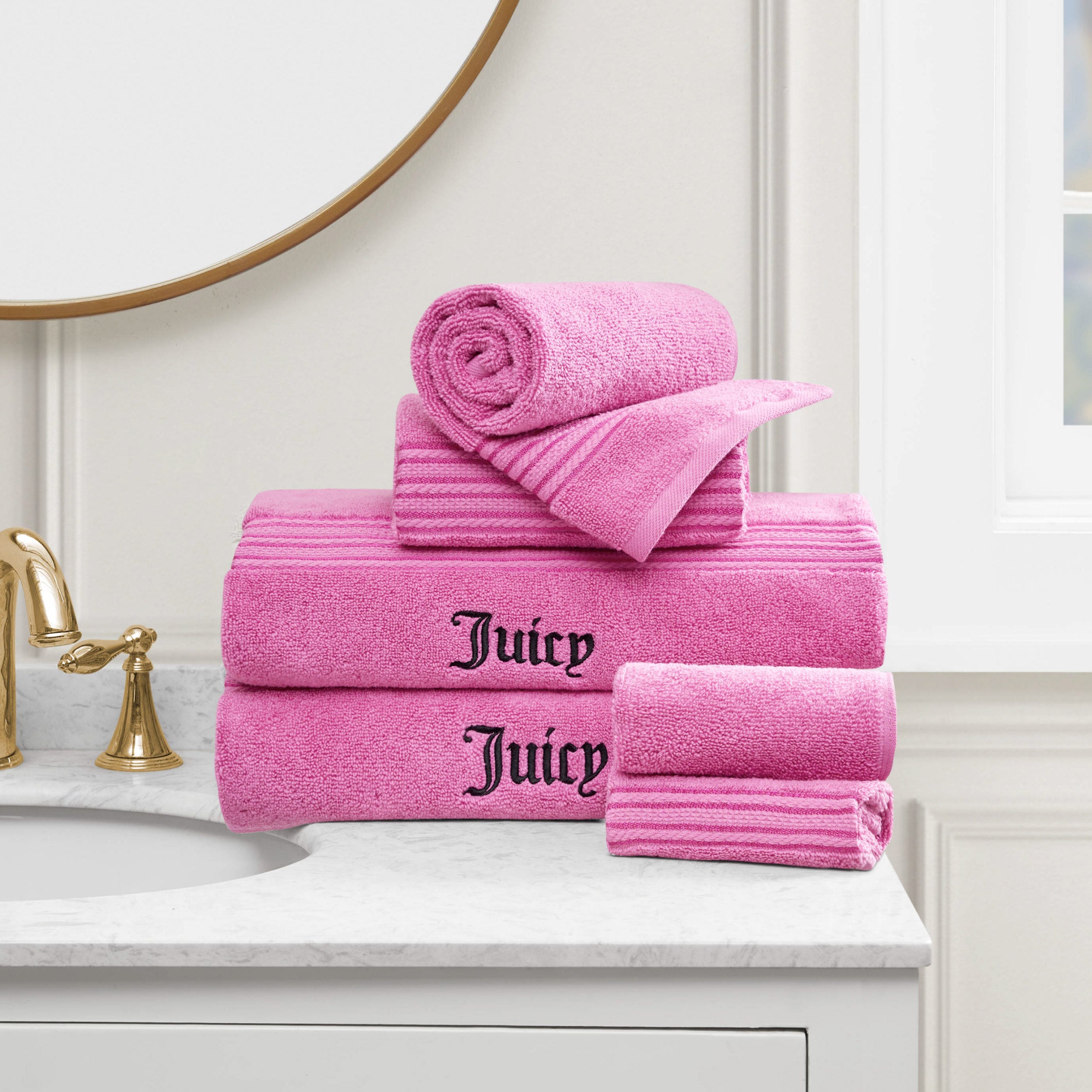 Juicy Couture towel set on sale