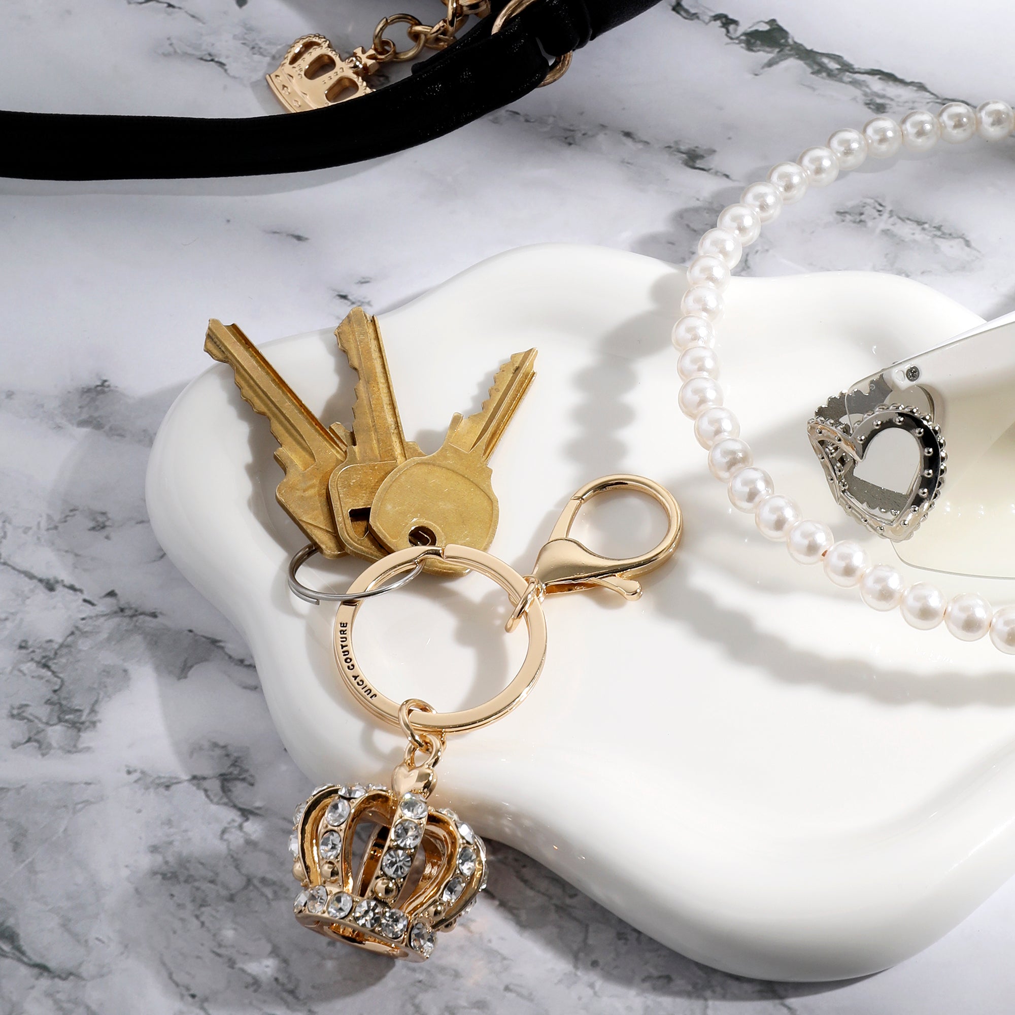 ☆ まみページ☆JUICY COUTURE 絶版チャーム 3点まとめ Crown Charm Rhinestone Keychain - Juicy Couture