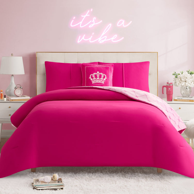 Plush Trellis Link Reversible Comforter Set - Pink Trellis Link - Juicy Couture