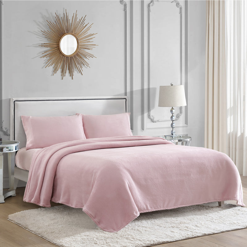 Solid Plush Sheet Set - Juicy Couture