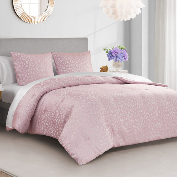 Sparkle Cheetah Jaquard Comforter Set - Juicy Couture