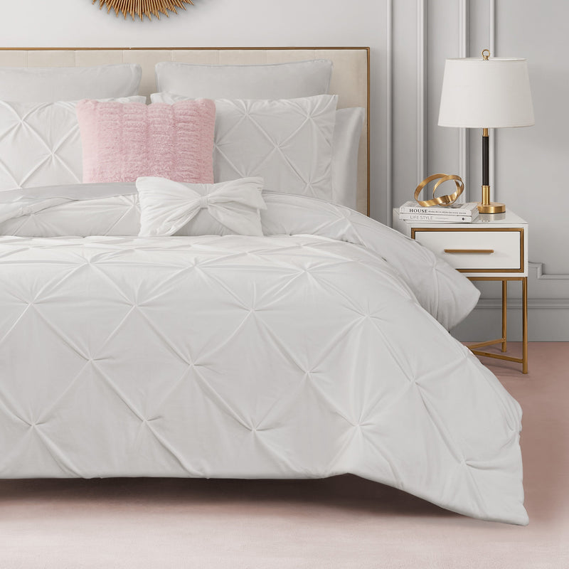 Kiss Pleat Micromink Comforter Set With Decorative Pillows - White - Juicy Couture