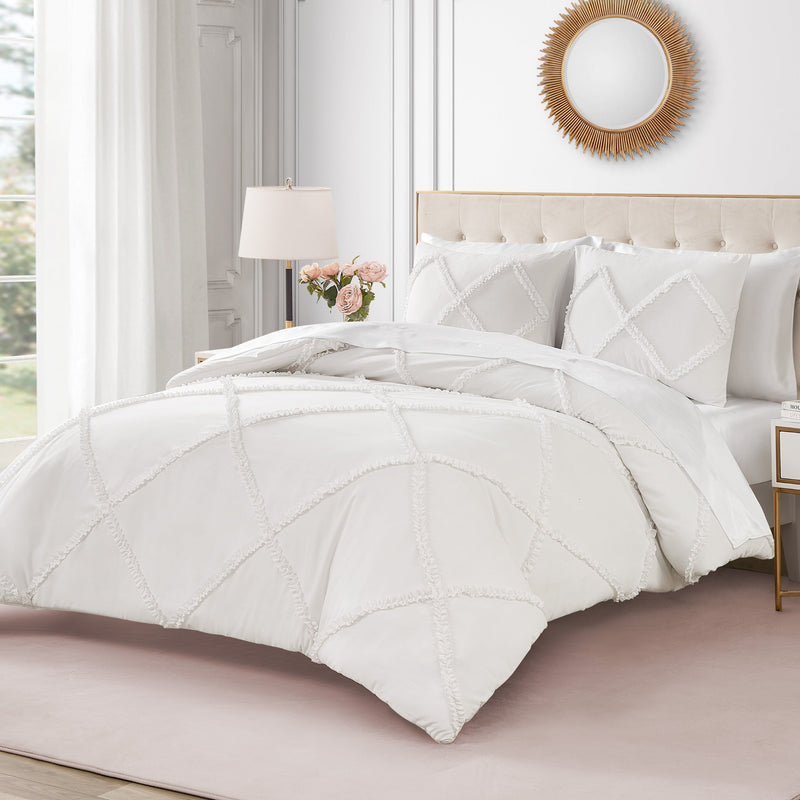 Diamond Ruffle Comforter Set