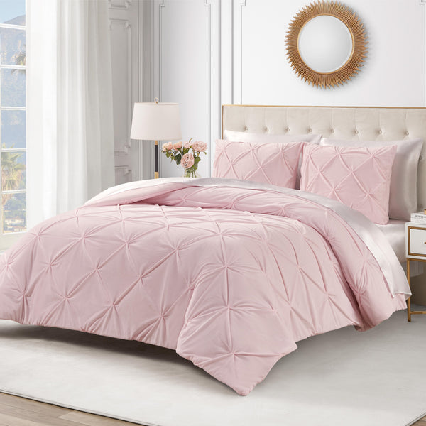 Kiss Pleat Micromink Comforter Set - Juicy Couture