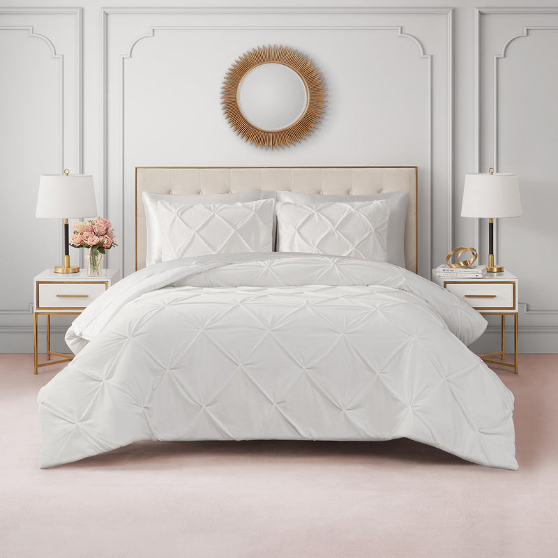 Kiss Pleat Micromink Comforter Set - White - Juicy Couture