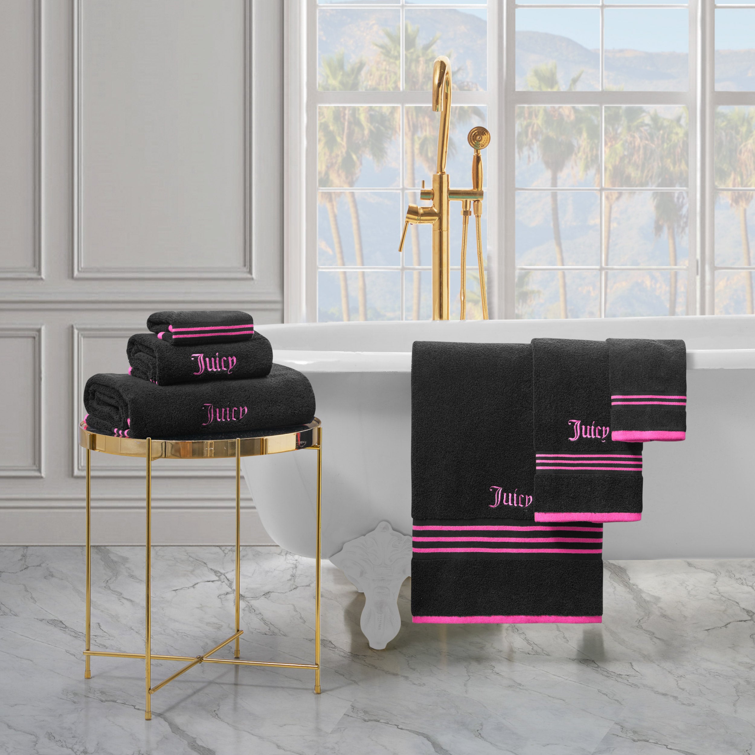 Neon Border Bath Towel Set - Juicy Couture