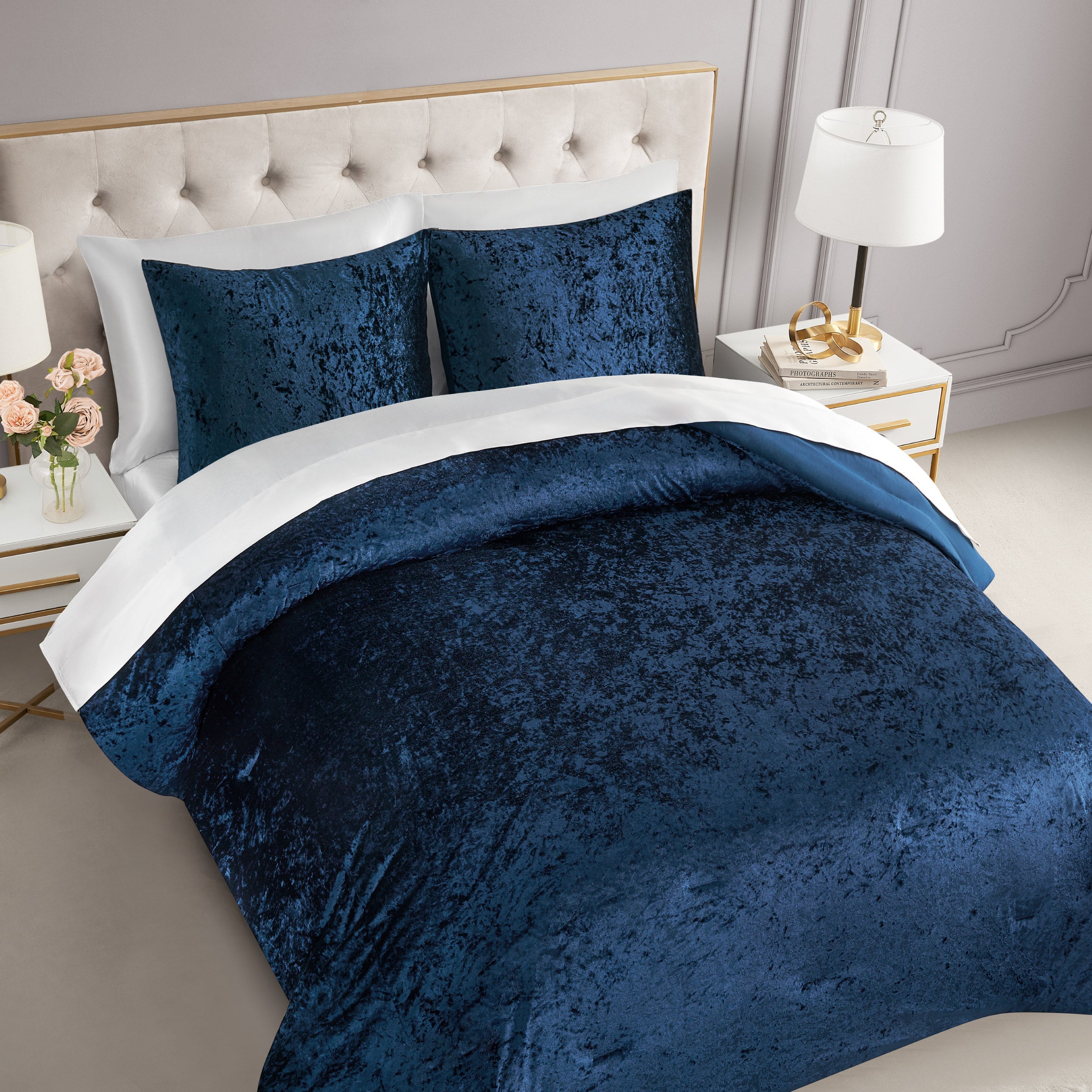 ジューシークチュール　シーツセット　juicy couture Crushed Velvet Comforter Set - Juicy Couture