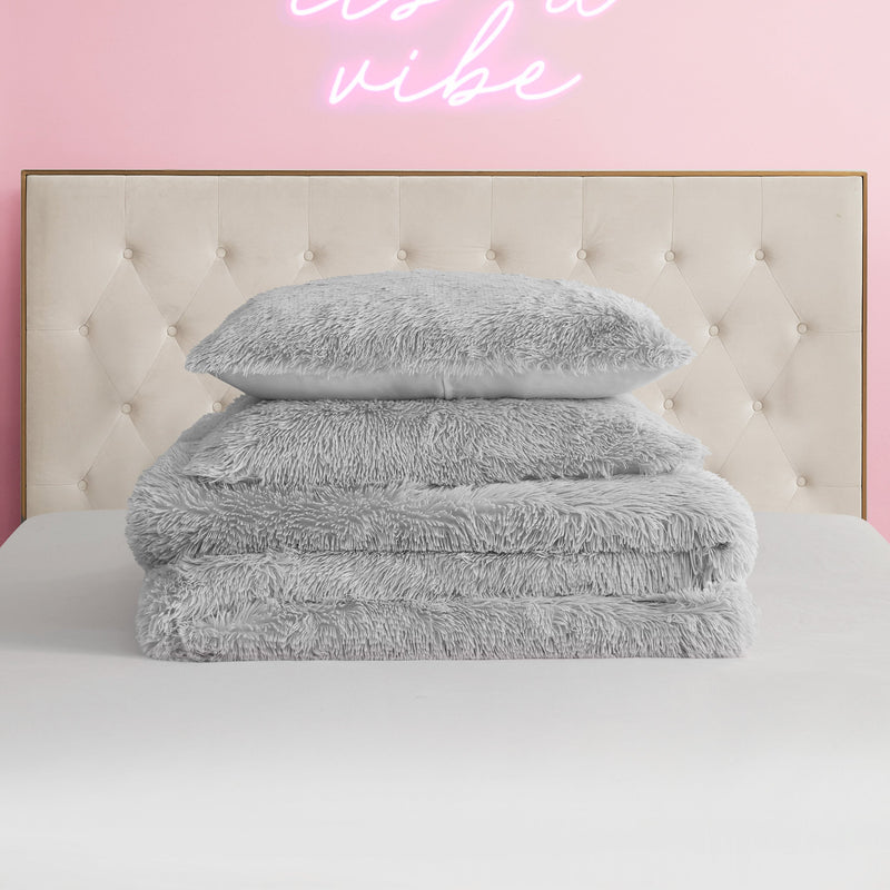 Shaggy Faux Fur Comforter Set