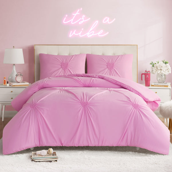 Amora Gathered Heart Comforter Set - Juicy Couture