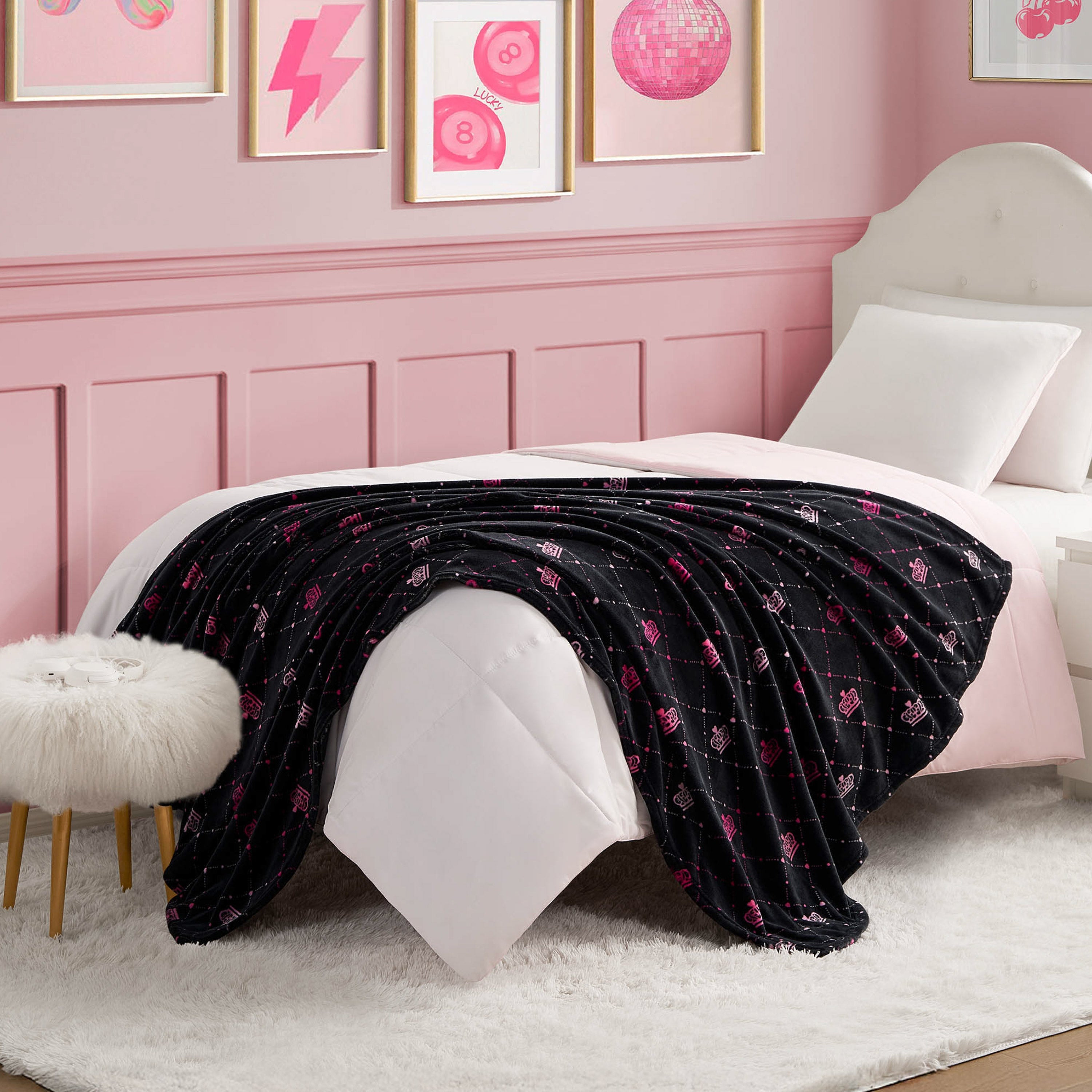 Plush Throw Blanket - Juicy Couture